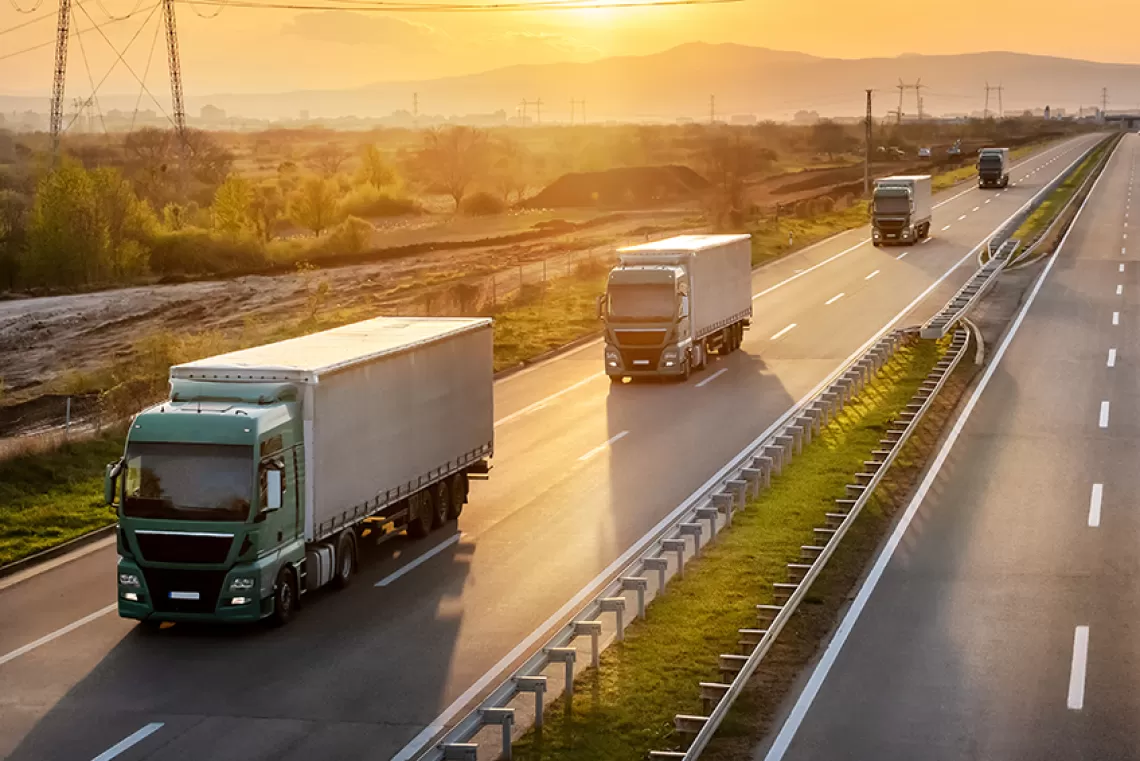 Safe driving distance trucks