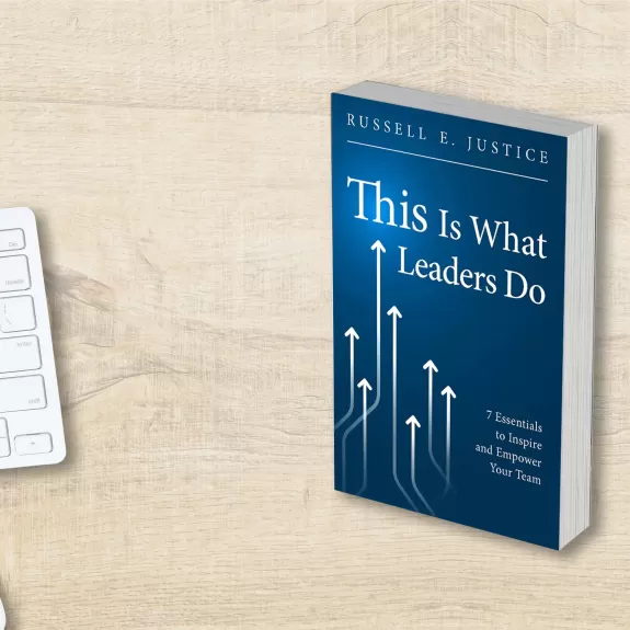 This is what leaders do on desk